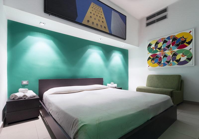Chroma Suites Rom bilde